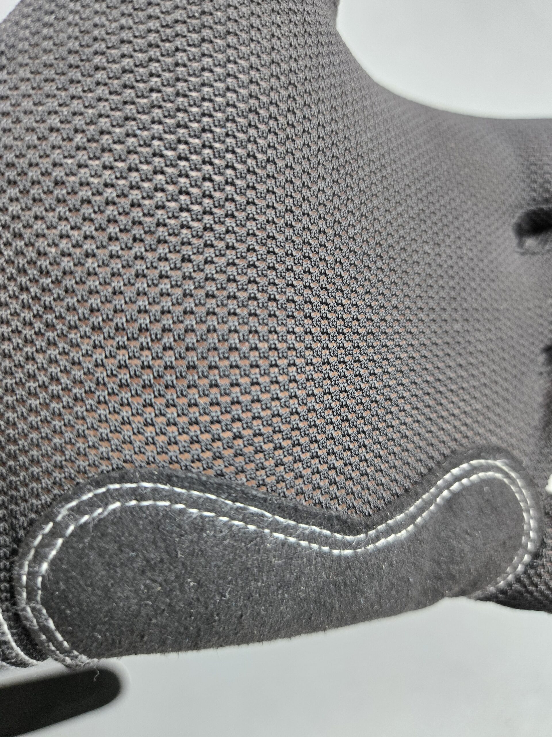 Professional 3-Finger-Billardhandschuh „Style & Precision“ – Bild 4