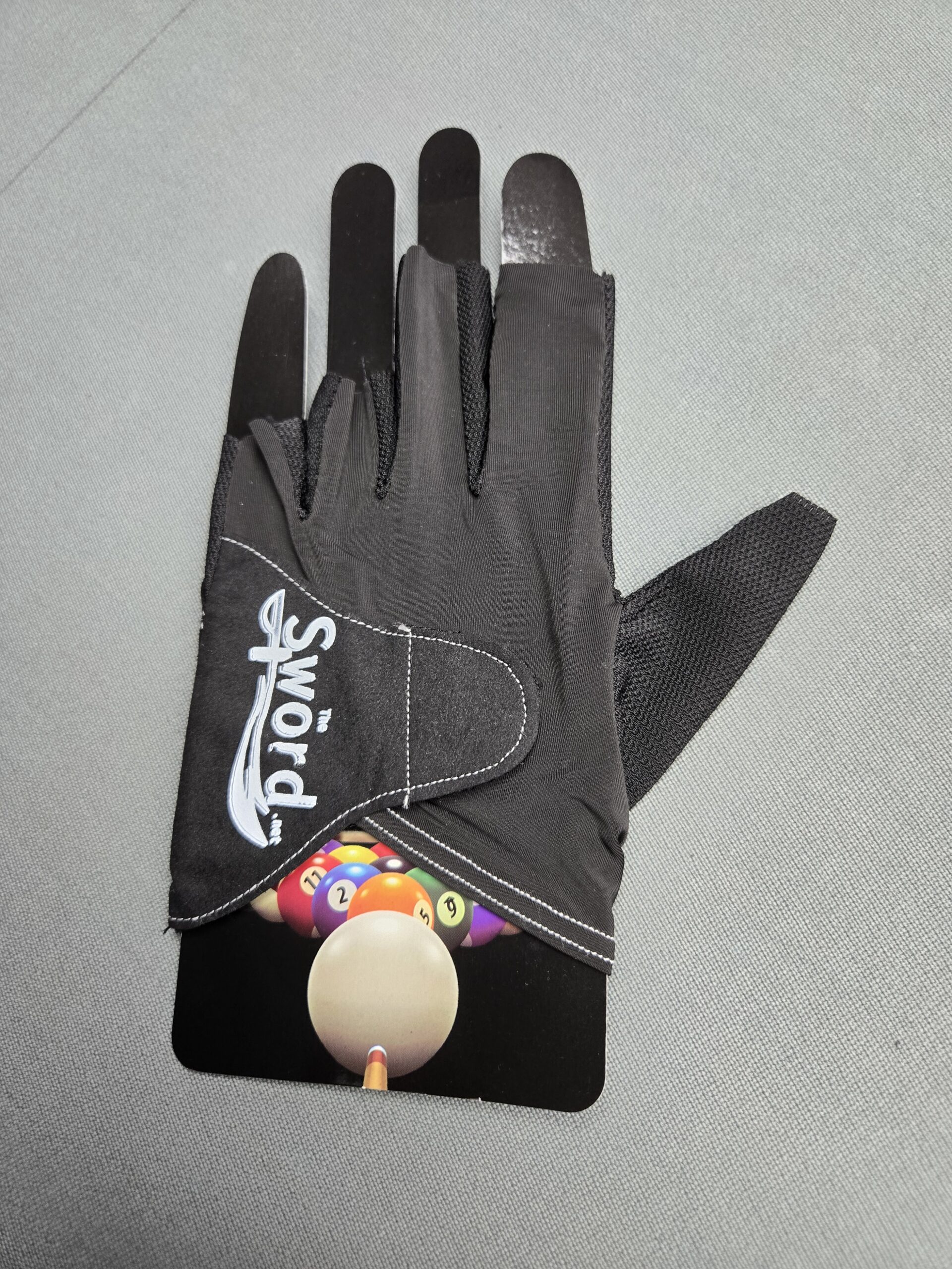 Professional 3-Finger-Billardhandschuh „Style & Precision“ – Bild 22