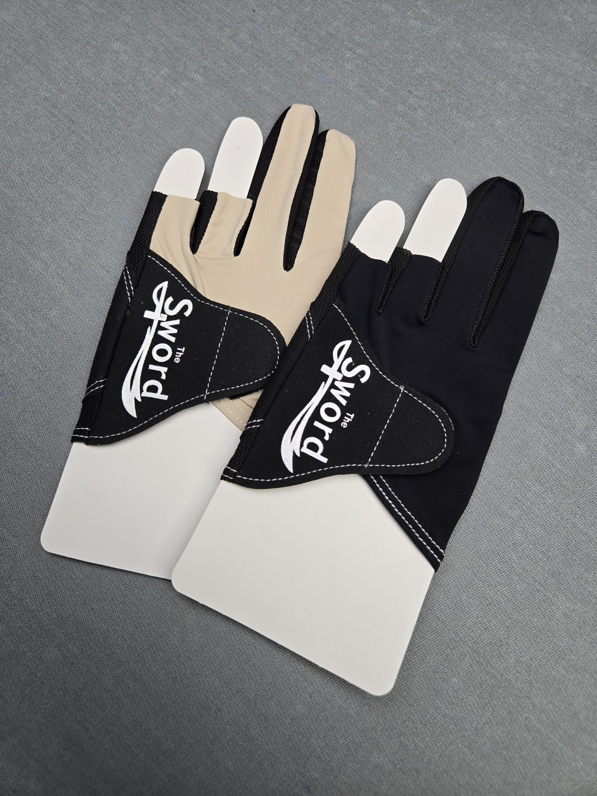 Professional 3-Voll-Finger-Billardhandschuh „Style & Precision full finger“ – Bild 2