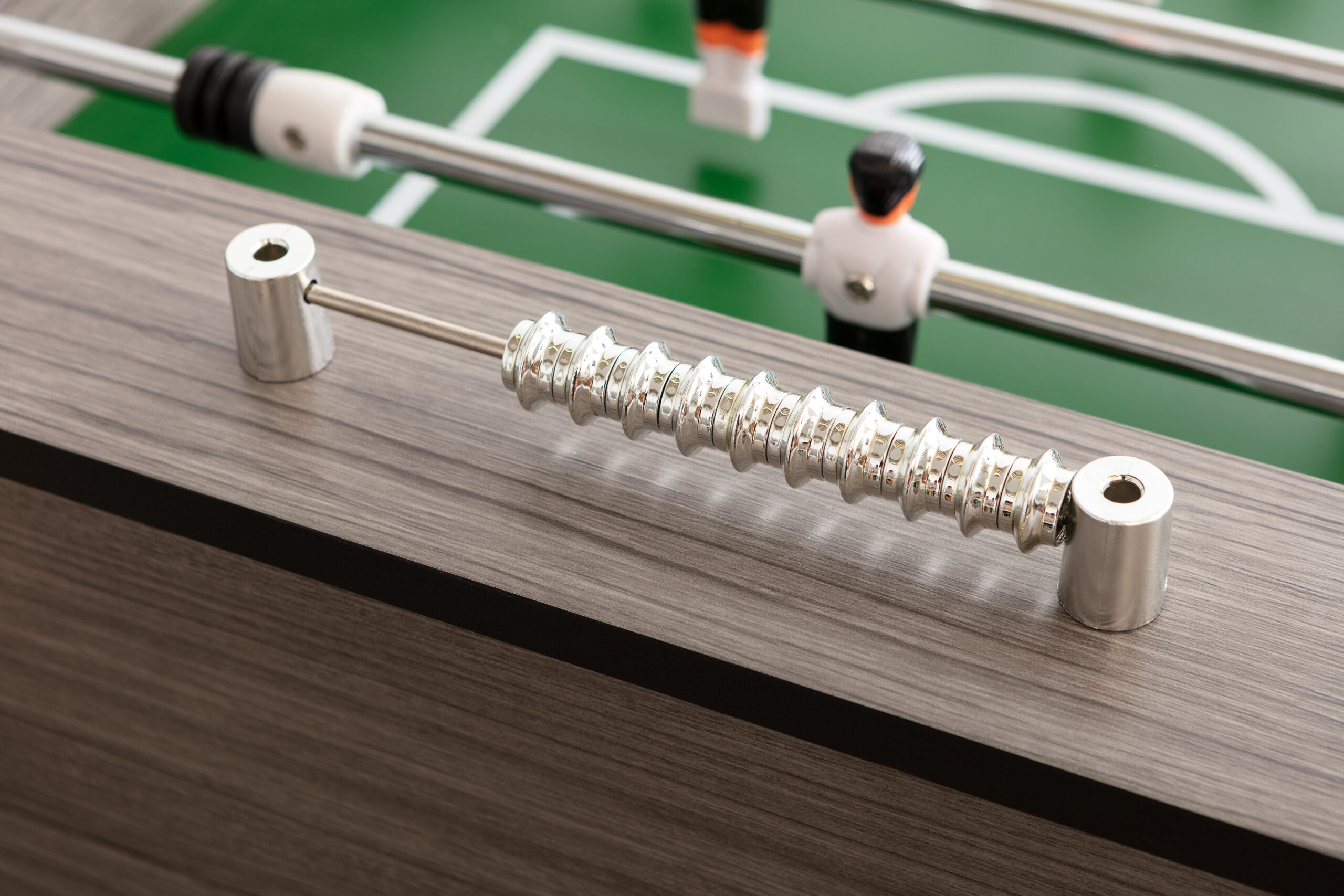 Bandito - Tischkicker Profi Soccer Deluxe in eiche-grau – Bild 3