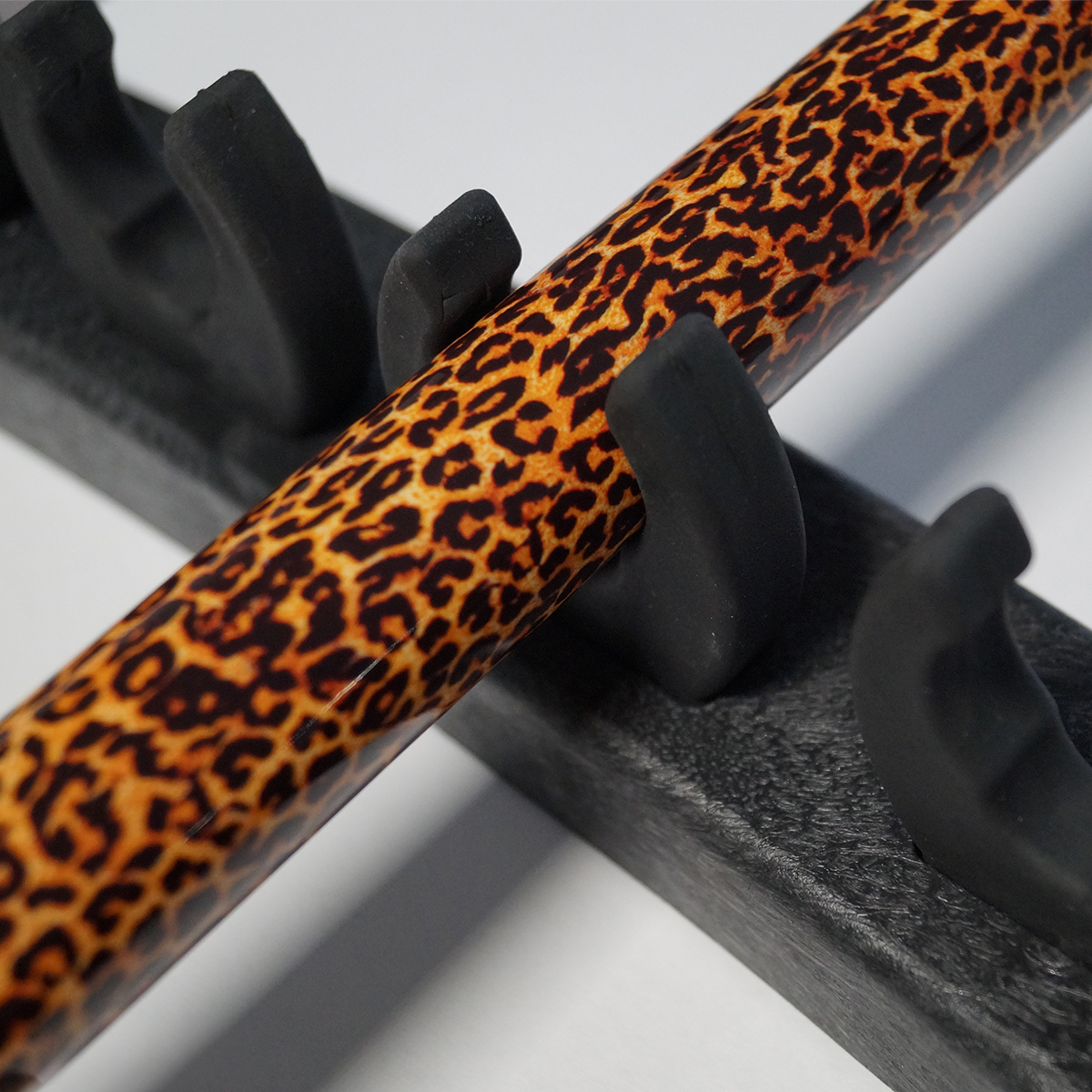 Wandhalter Fiberglas 6 Queue schwarz – Bild 5